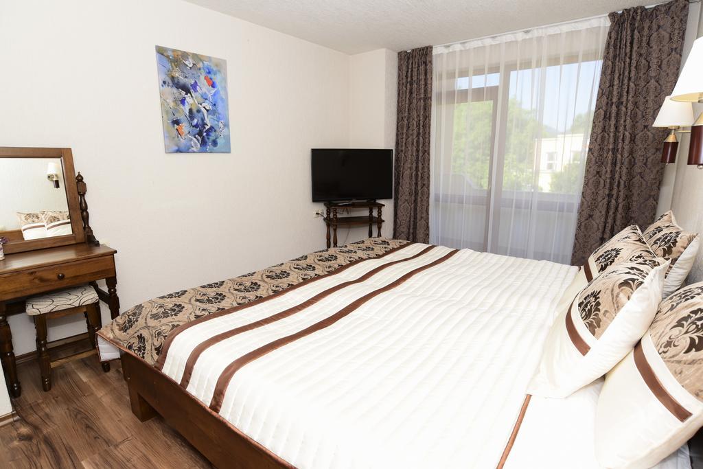Guesthouse Nefertiti Смолян Экстерьер фото