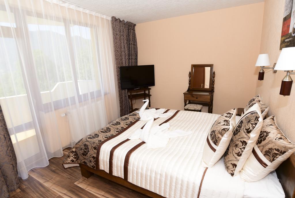 Guesthouse Nefertiti Смолян Экстерьер фото