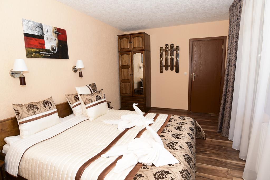 Guesthouse Nefertiti Смолян Экстерьер фото